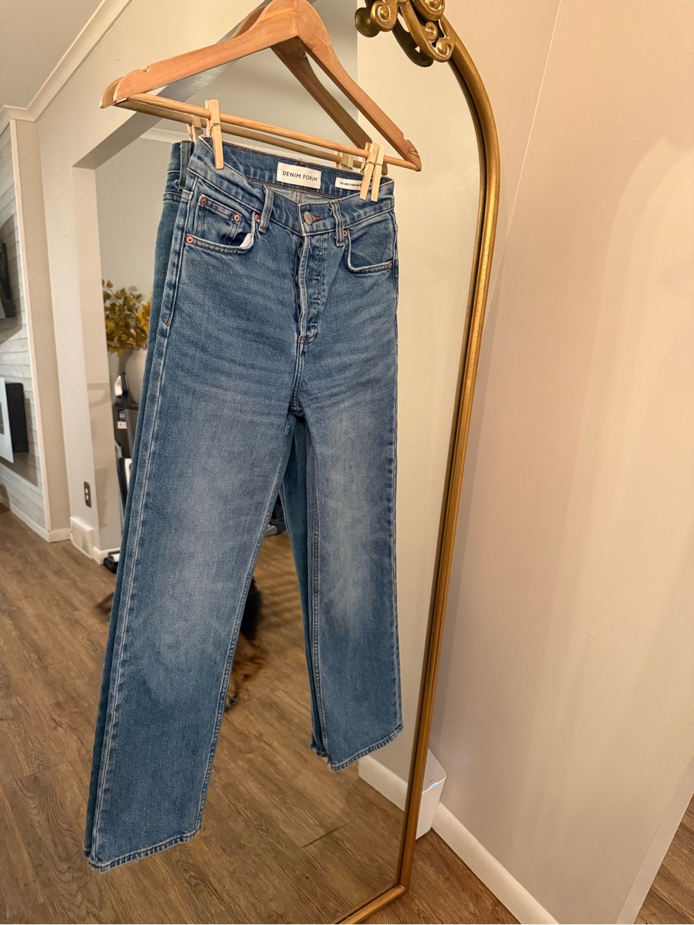 Aritzia Denim Forum The Arlo High Rise Straight Jeans size 24